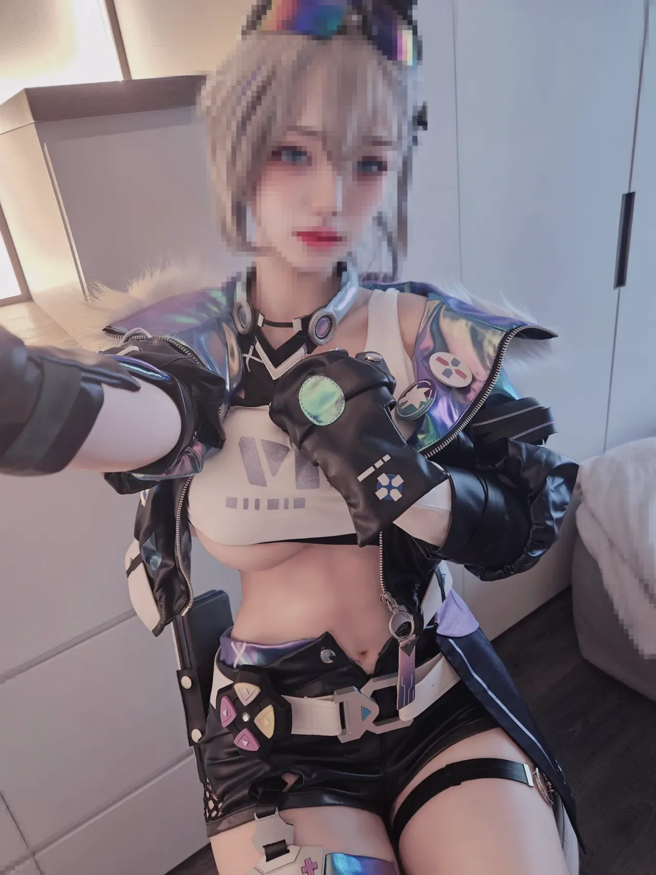 Yuikai Chan – Sói Bạc - 13