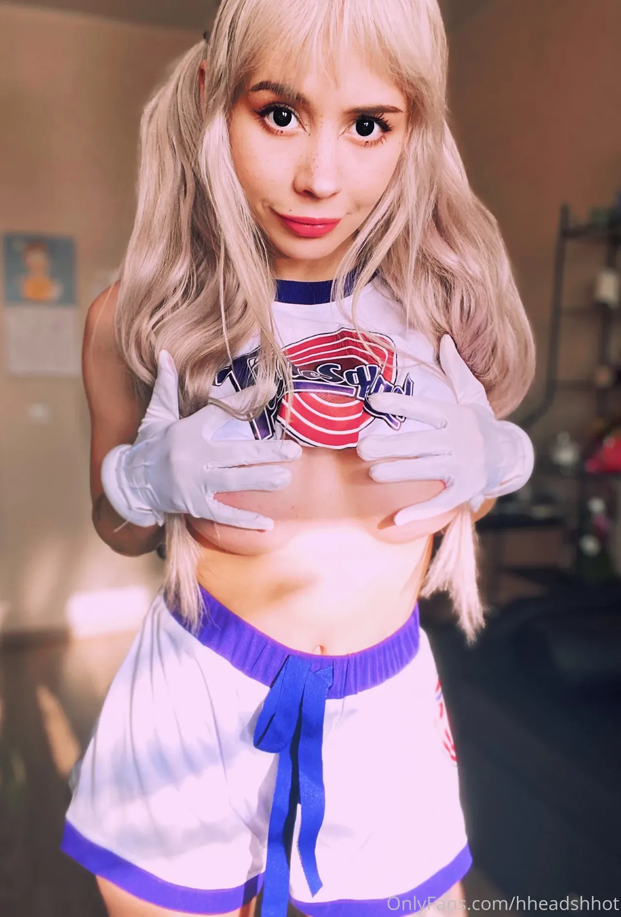 AliceBong (hheadshhot) – Lola Bunny - 27
